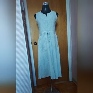 Coastal Grandmother Breezy Midi Summer Dress Sleeveless Cottagecore Minimalist